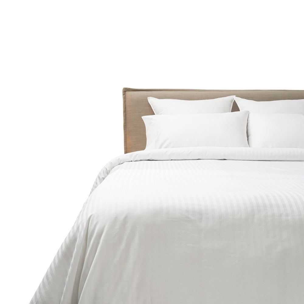 Simba Quilt Cover Classic, 50/50 Poly Cotton, Queen, 145gsm