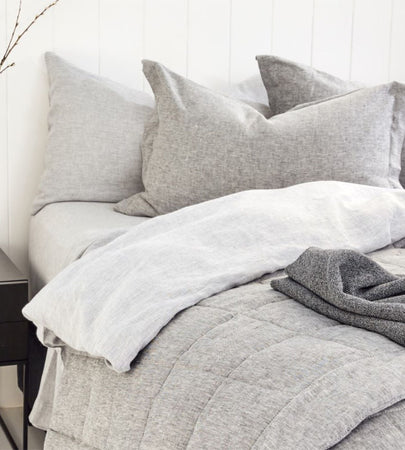 Pillows & Quilts